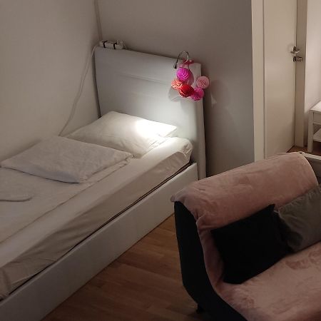 Abai Apartments 1140 Only Www-On-Line-Check-In & Selfservice Wenen Buitenkant foto