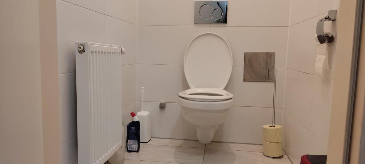 Abai Apartments 1140 Only Www-On-Line-Check-In & Selfservice Wenen Buitenkant foto