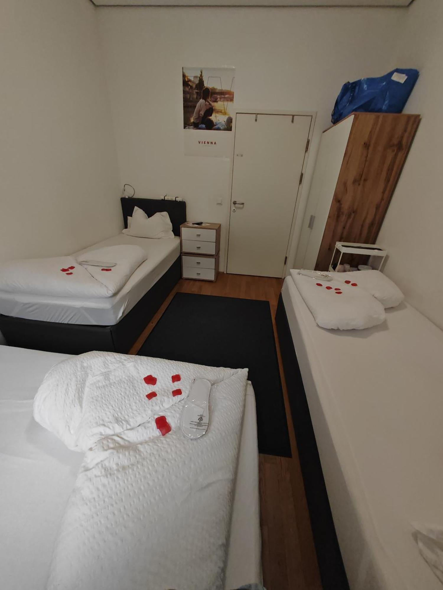 Abai Apartments 1140 Only Www-On-Line-Check-In & Selfservice Wenen Kamer foto